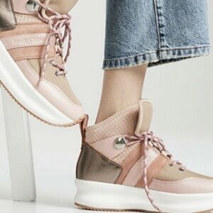 see by chloé women's Casey High Top Platform Hiker Sneakers sz 36 US 6